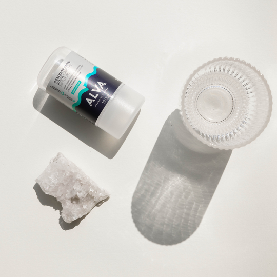 Pedra Hume vs Desodorante Cristal Alva